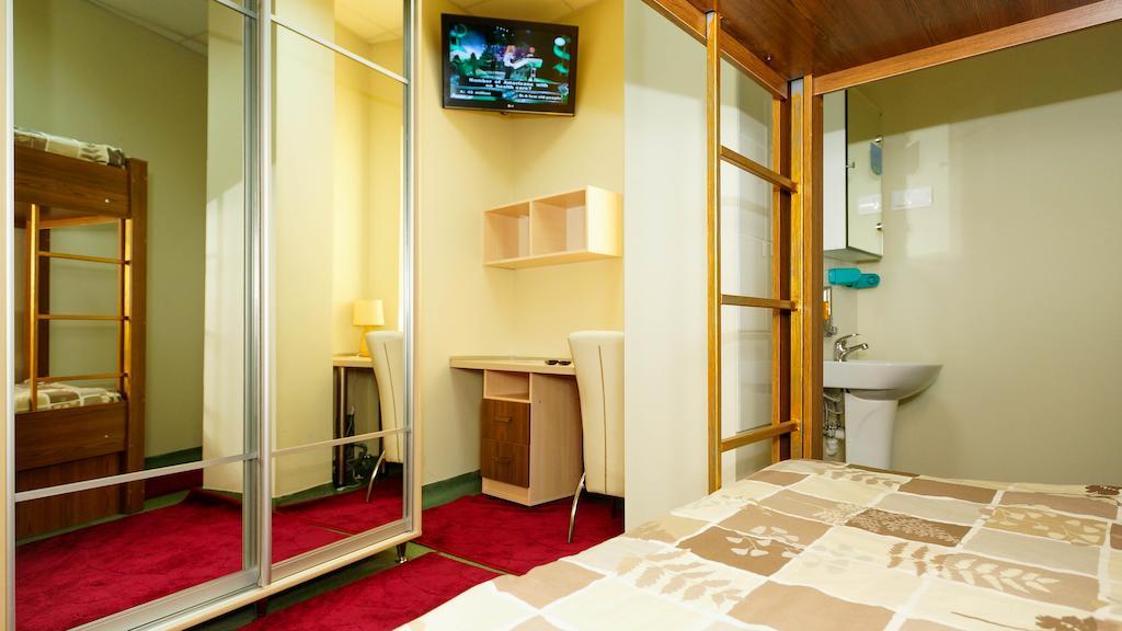 City Hostel Panorama Ужгород Екстериор снимка